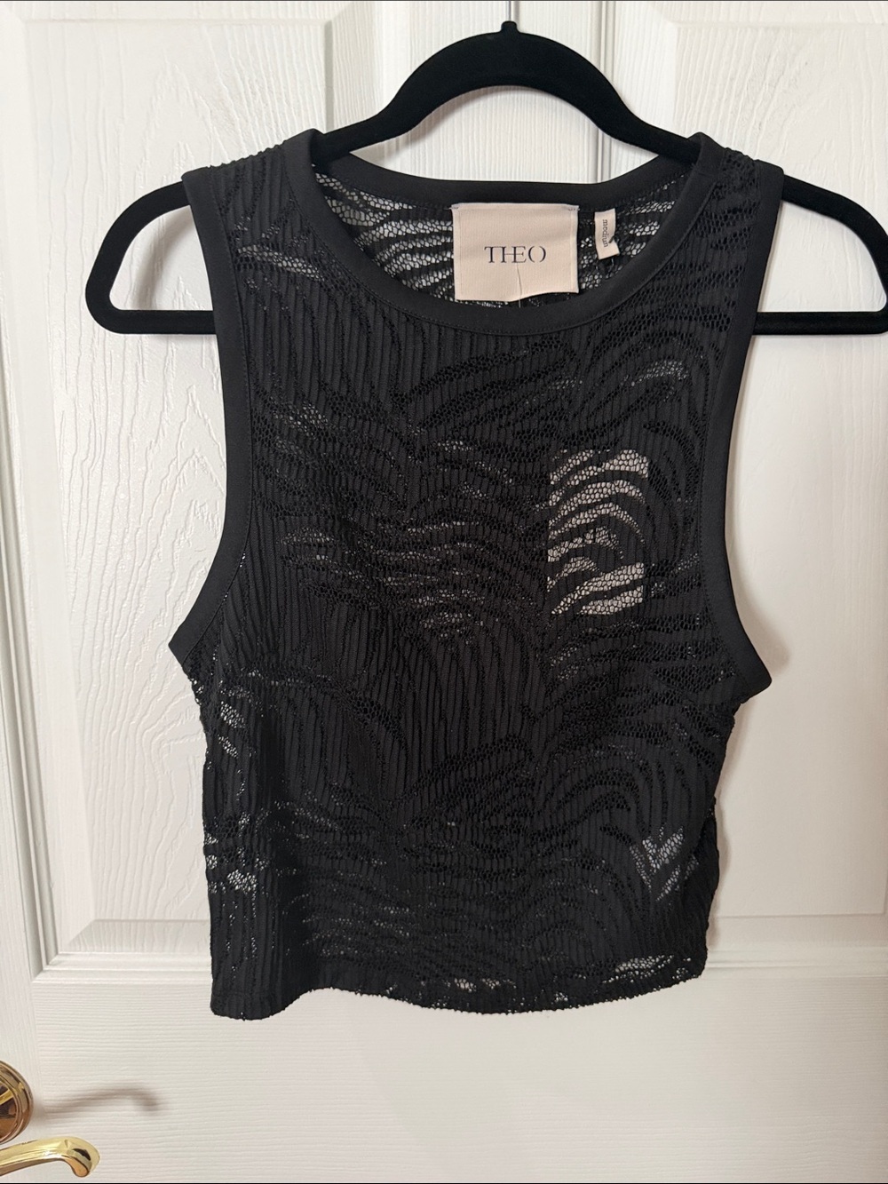 NWT Theo Black Sheer Patterned Sleeveless Crop Top MEDIUM